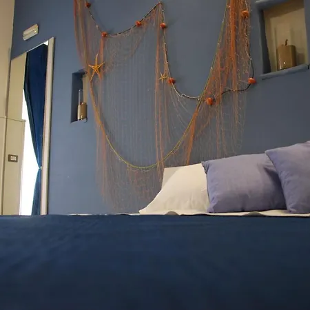 Four Seasons Summer * Cefalù